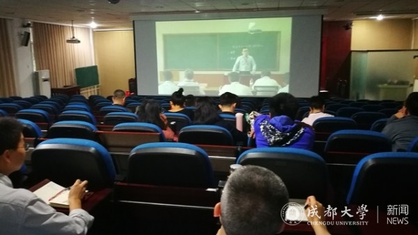 565net必赢组织教师观摩全国高校思想政治理论课教学展示活动 20190930170150n911umdEt5_full.jpg