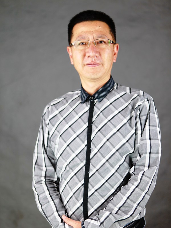 张旭明.jpg